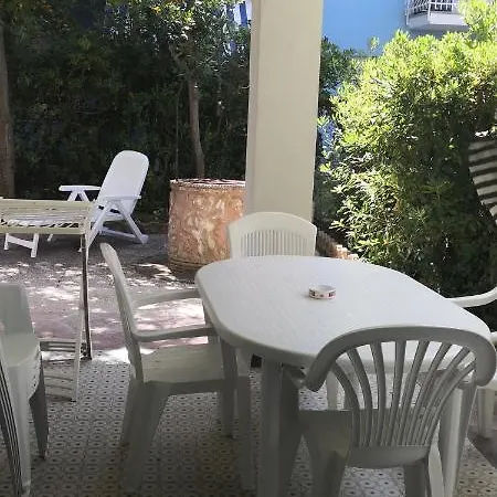 Trilocale Con Giardino Al Mare Apartman Marcelli